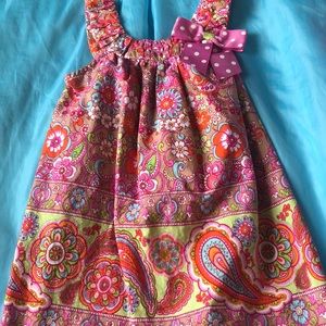 Girls dress
